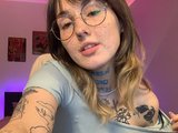 Watch sweetsoft's Live Sex Show