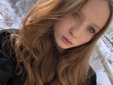 Sehen Sie sich b4by-Emilias Live-Sexshow an