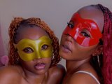 Sehen Sie sich MidnightBlooms Live-Sexshow an