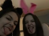 Sehen Sie sich Love2loveKisss Live-Sexshow an