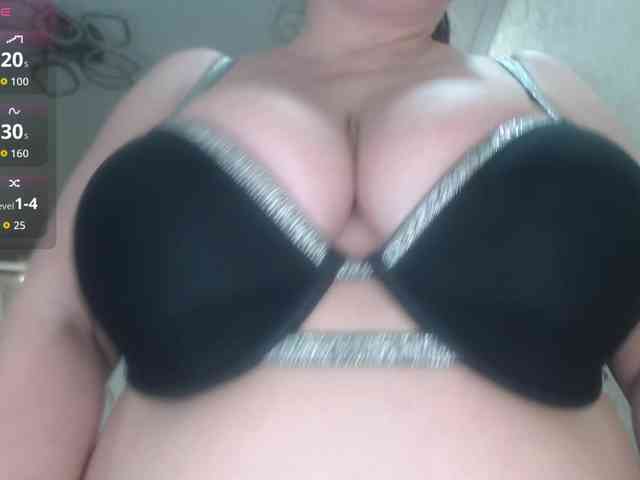 Spinners's Webcam Live Show