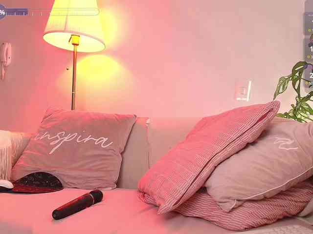 Порночат с SallyeLeins