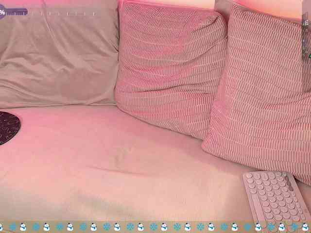 Порночат с SallyeLeins