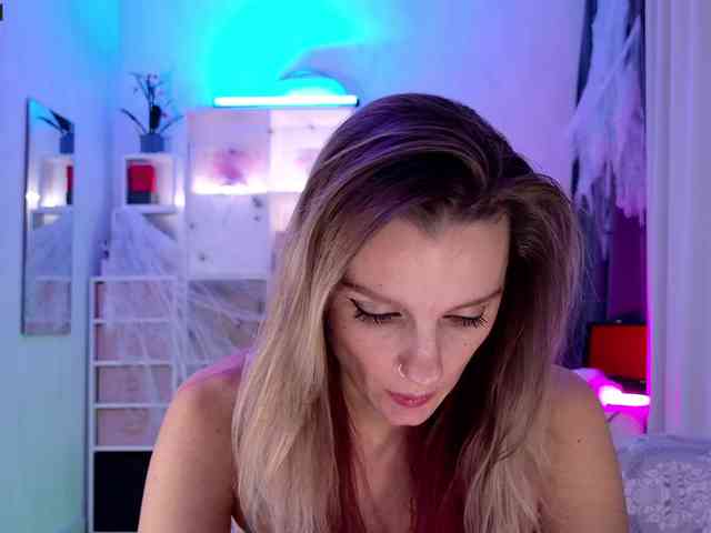 Karamelsw Webcam-Liveshow