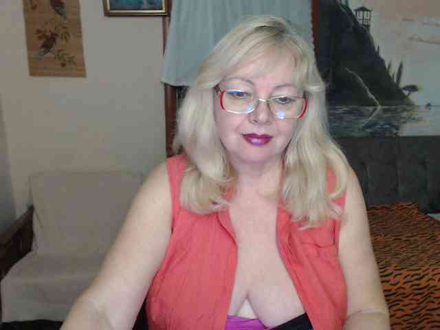 BarbaraBlondy's Webcam Live Show