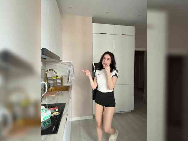 hor-neyJ0zy Webcam-Liveshow
