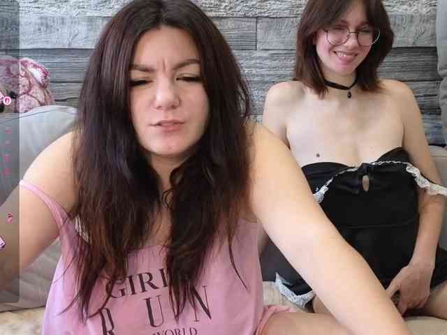 sosgirl1994's Webcam Live Show
