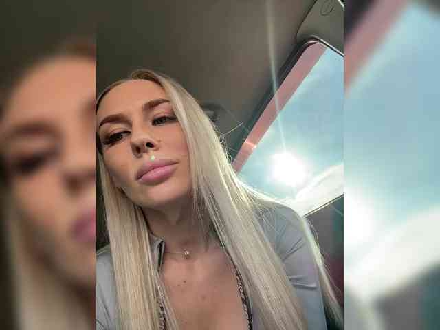 Lovensesgirl's Webcam Live Show