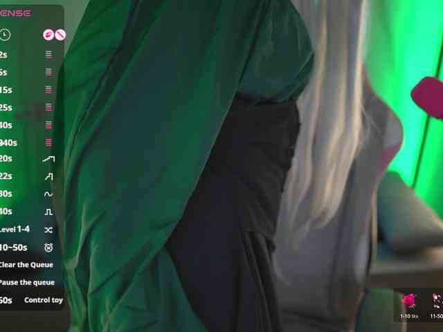 MalinaBo0m's Webcam Live Show
