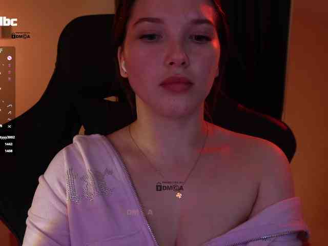 mispopi's Webcam Live Show