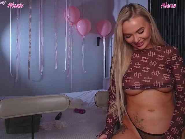 AlexisGrays's Webcam Live Show