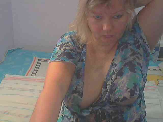 LucyAlexis's Webcam Live Show