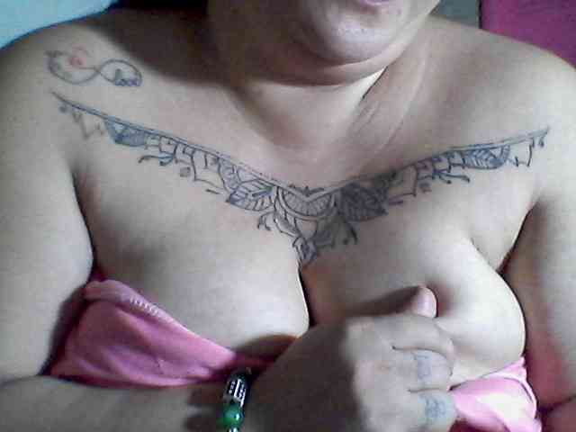 sweetasian33's Webcam Live Show