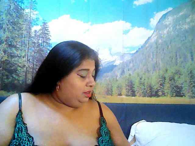 indianhoney's Webcam Live Show