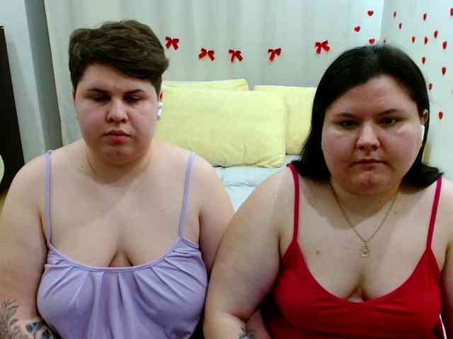 BeckyAndEllen's Webcam Live Show