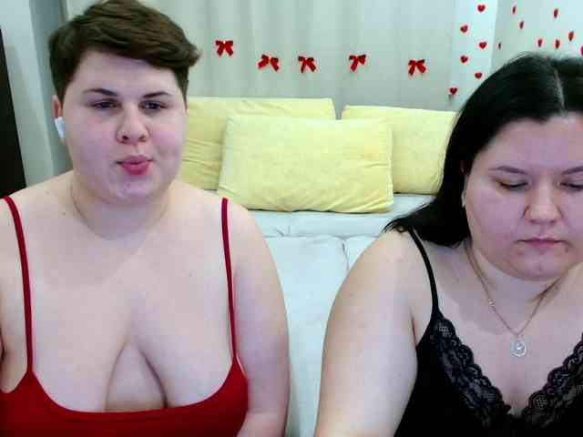 BeckyAndEllen's Webcam Live Show