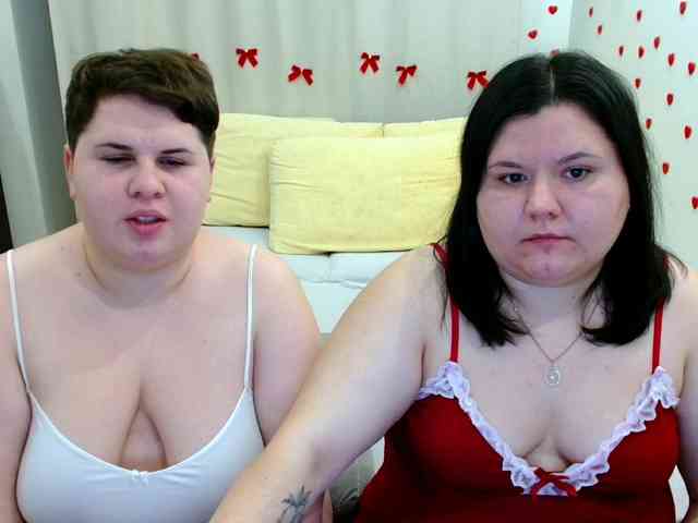 BeckyAndEllen's Webcam Live Show