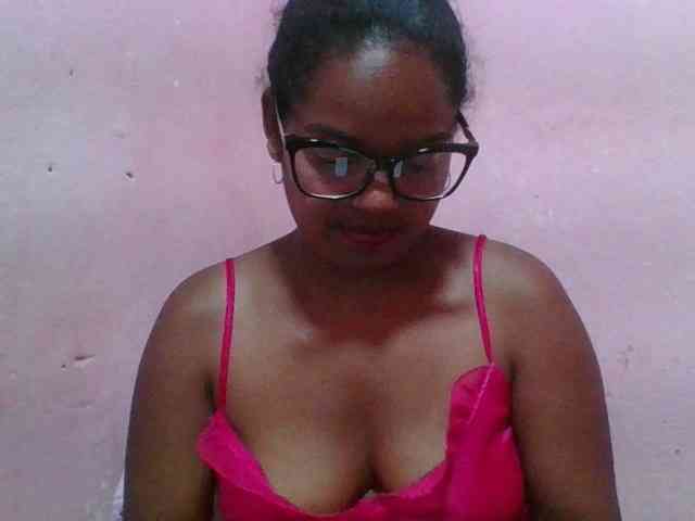 Imanoellah's Webcam Live Show