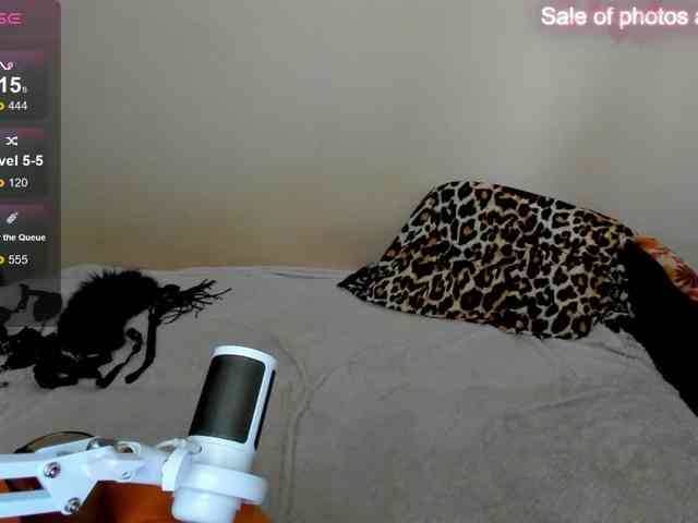 ElliMilka's Webcam Live Show