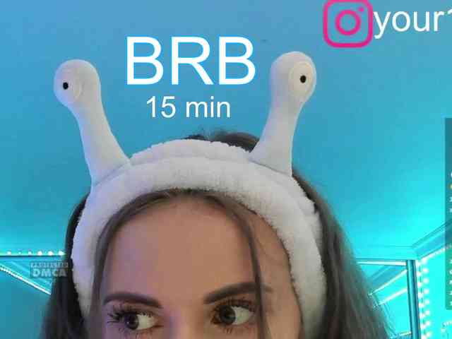 -VikkiL0vesCheese- Webcam-Liveshow