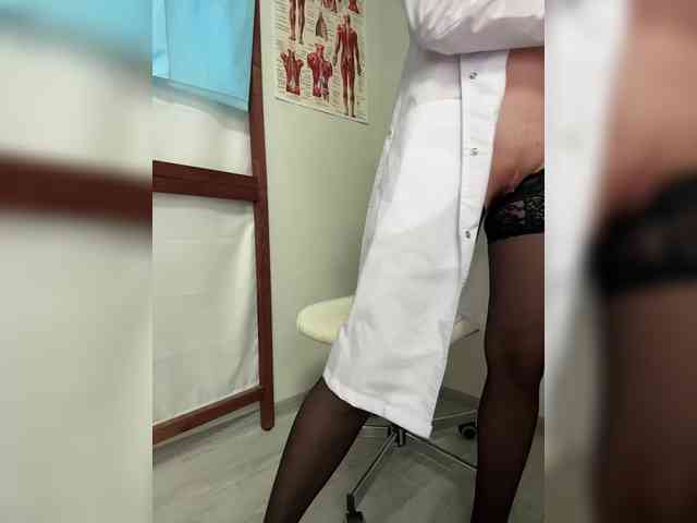 Adelaida1001's Webcam Live Show