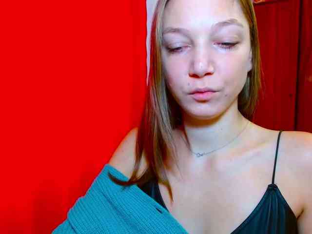 EmillyExtasy's Webcam Live Show
