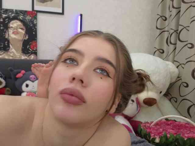 dolly-ll's Webcam Live Show