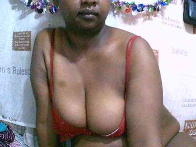 Sylivinaahh Webcam-Liveshow