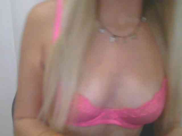 Teen18x's Webcam Live Show