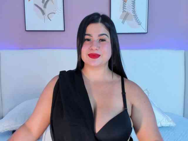 miahkumar-'s Webcam Live Show