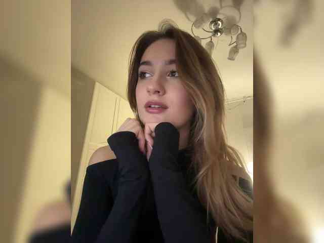 -Lana-Chester-'s Webcam Live Show