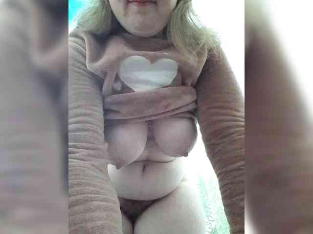 PolyarnayaYagoda82's Webcam Live Show