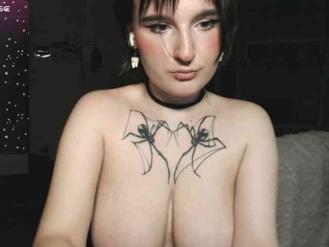 momorenaaa's Webcam Live Show