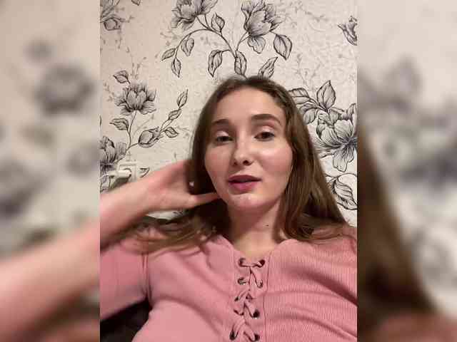 PeachGirl's Webcam Live Show