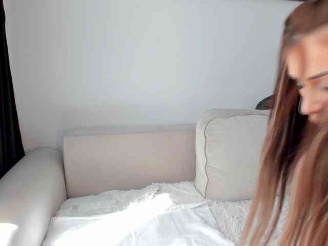Ivybelle's Webcam Live Show