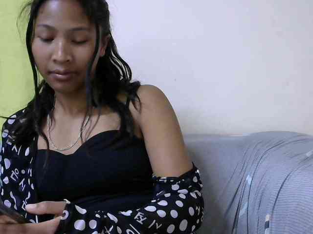 muirakelly's Webcam Live Show