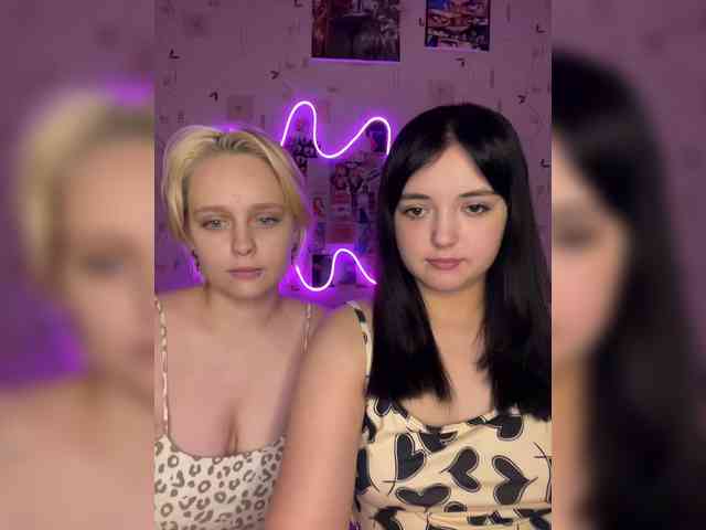 The-best-babies's Webcam Live Show