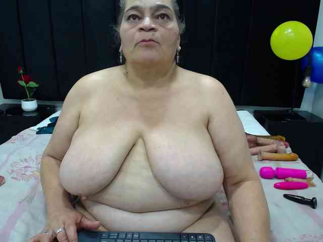 VickyBoobss Webcam-Liveshow