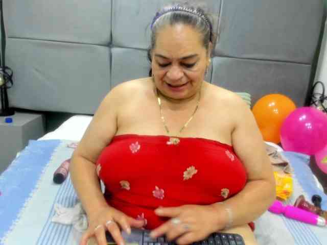 VickyBoobss's Webcam Live Show