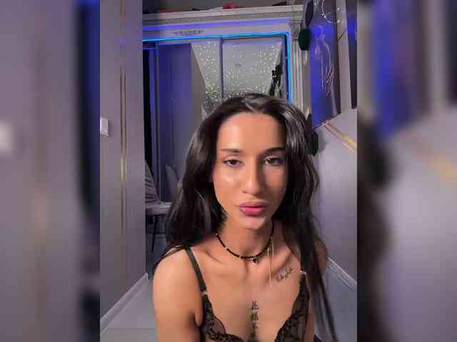 Adel9's Webcam Live Show