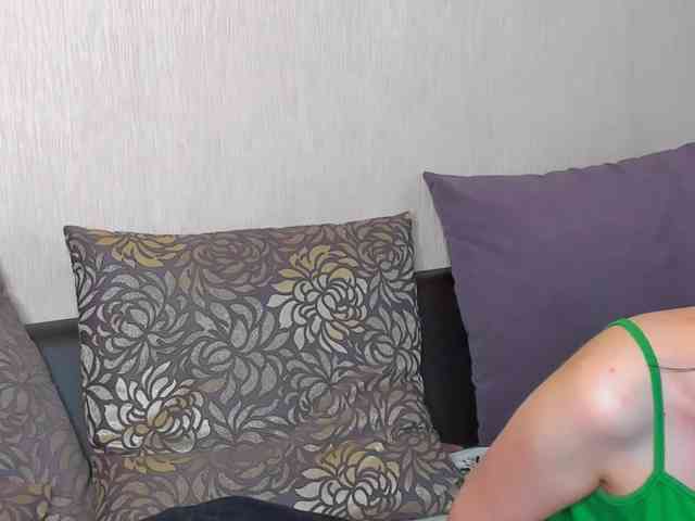 Raven-Radiant Webcam-Liveshow
