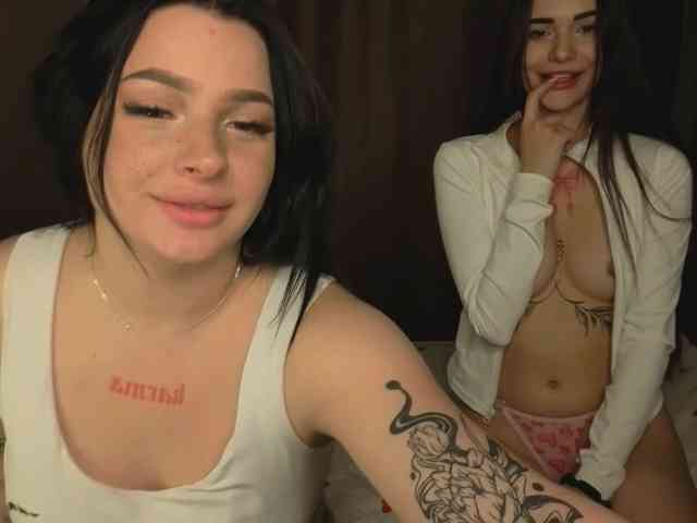 LisaAndDenis's Webcam Live Show