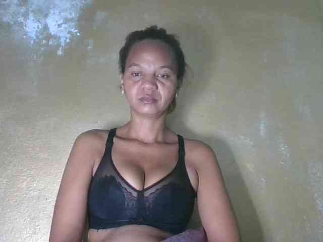 Selvidam's Webcam Live Show