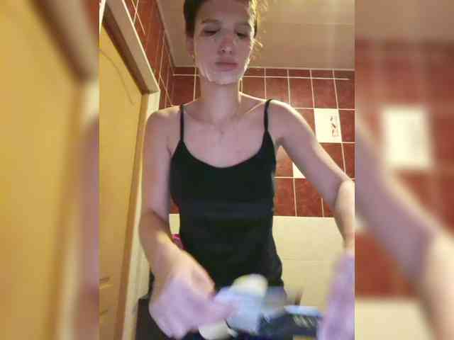 ConnieSmile's Webcam Live Show