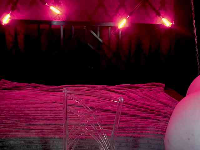 TinkerrBelll's Webcam Live Show