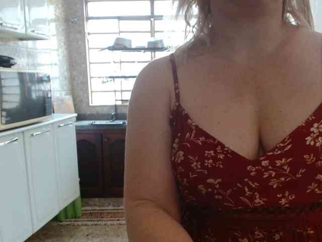 Jussara-Milf's Webcam Live Show