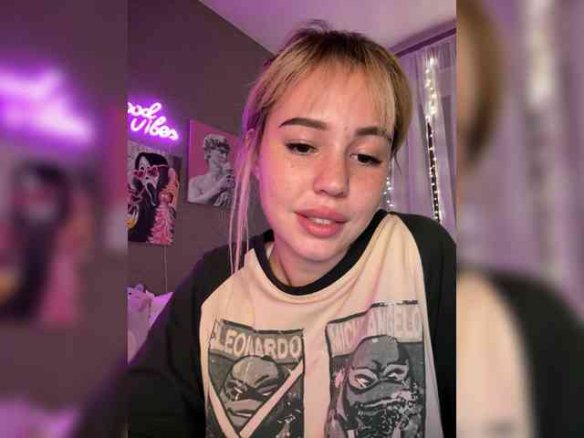 Порночат с AmyGlad