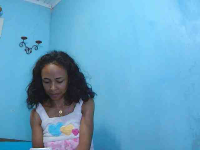 Roxanne03 Webcam-Liveshow