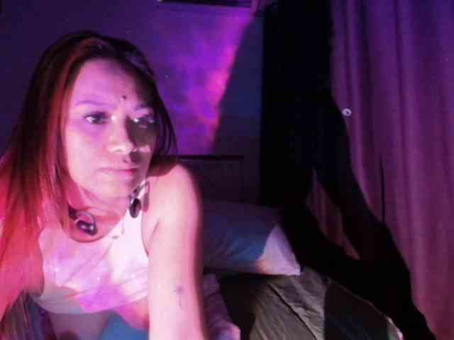 Ailyn2001's Webcam Live Show
