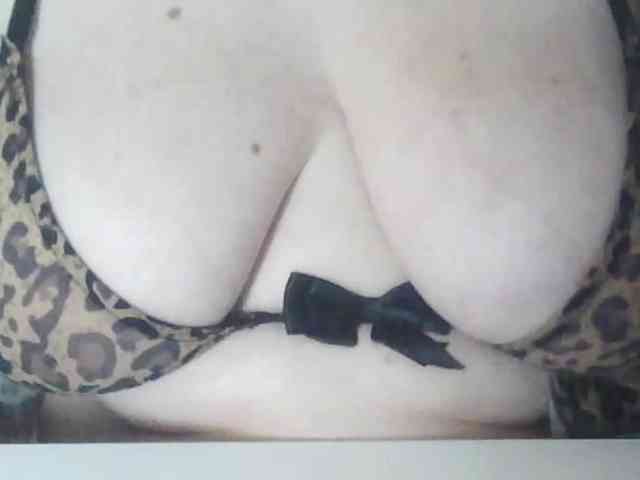 peachyshow's Webcam Live Show